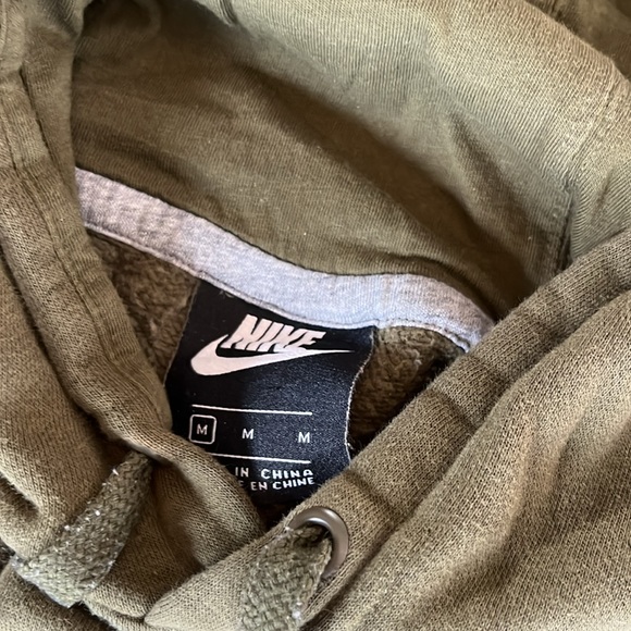 Nike pullover - Picture 3 of 3